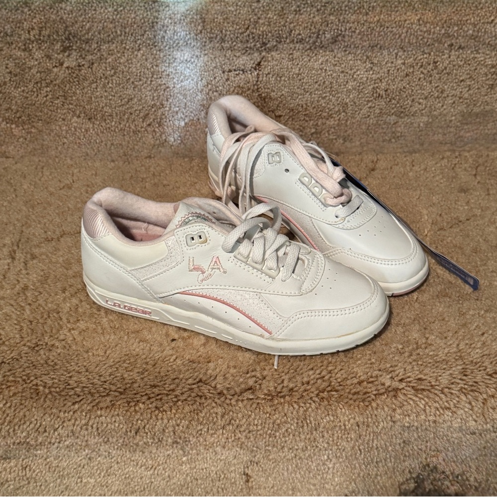 LA Gear classic women's tennis shoes